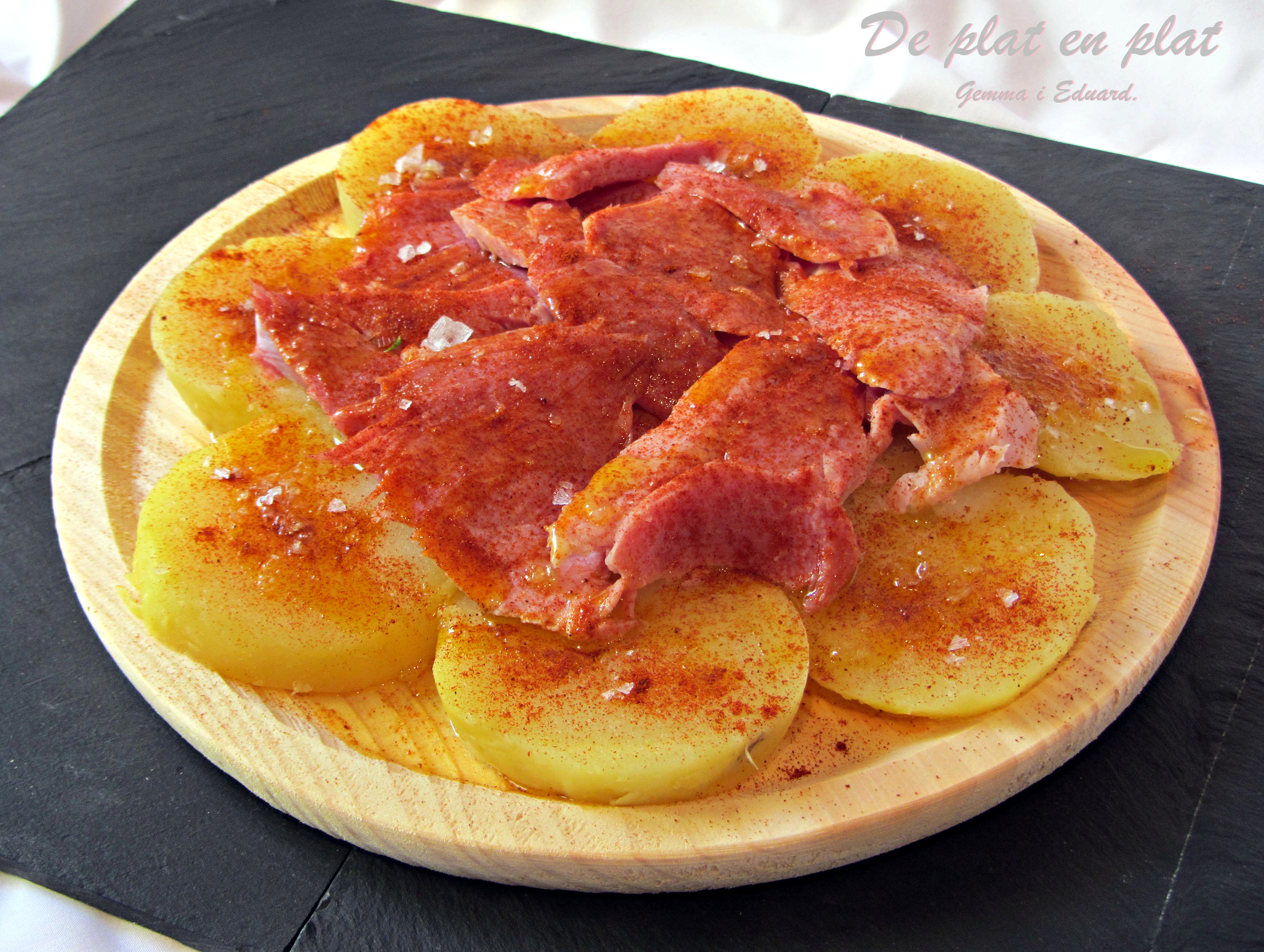 Lacón amb “Cachelos”